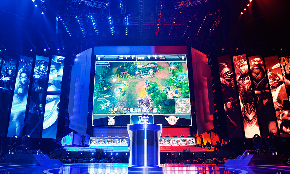 “宿命对决”盘点：那些年在LOL全球总决赛上演的经典恩怨局