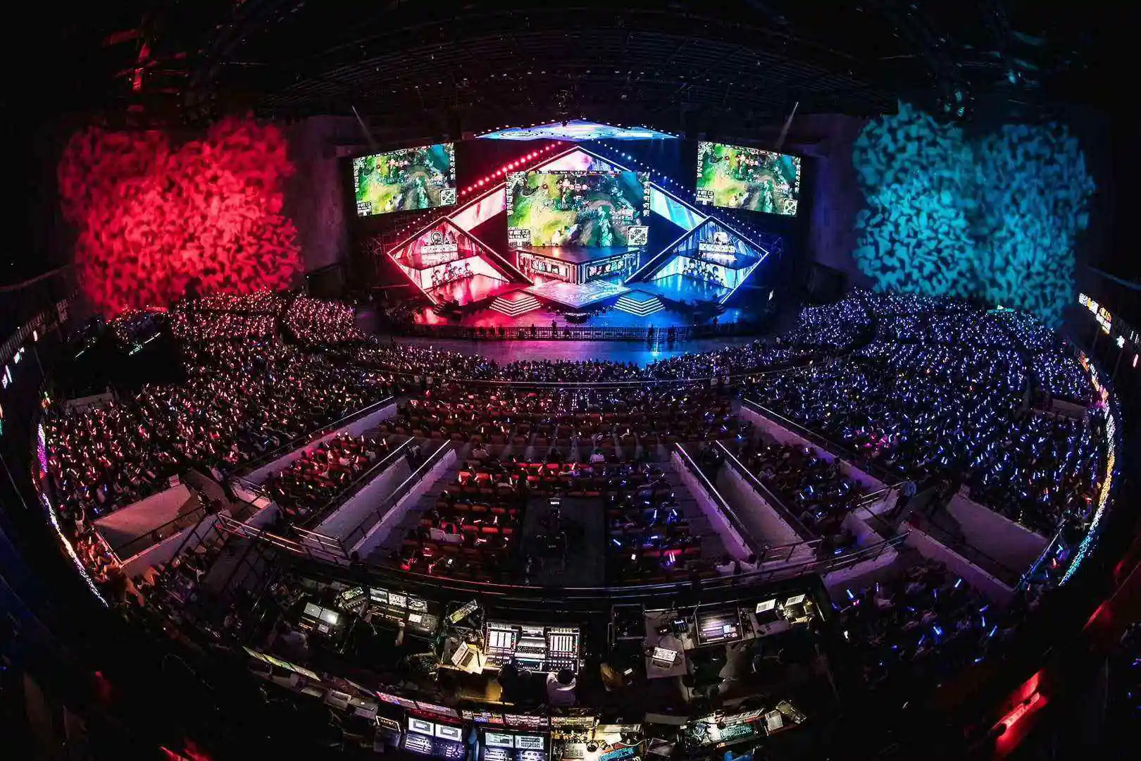 TES输掉比赛引热议：369官博评论区短板引争议